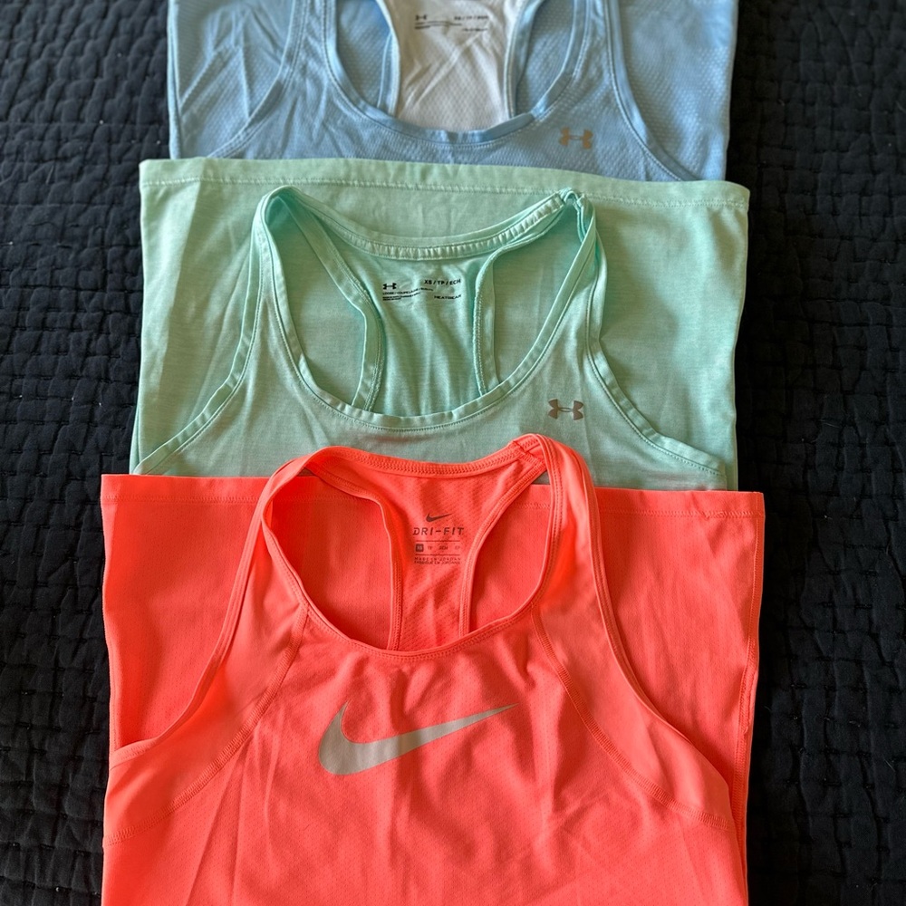 Women’s Tank Tops